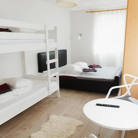 Konrad Family Guesthouse Kuressaare Exterior photo